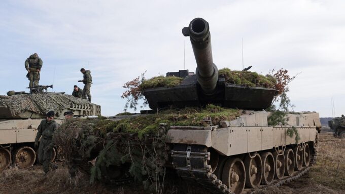 España ya destina el 2 % del PIB a defensa, según la OTAN